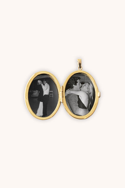 OVAL PHOTO PENDANT