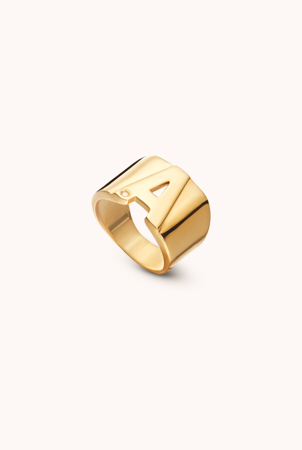GOLD INITIAL SILHOUETTE RING