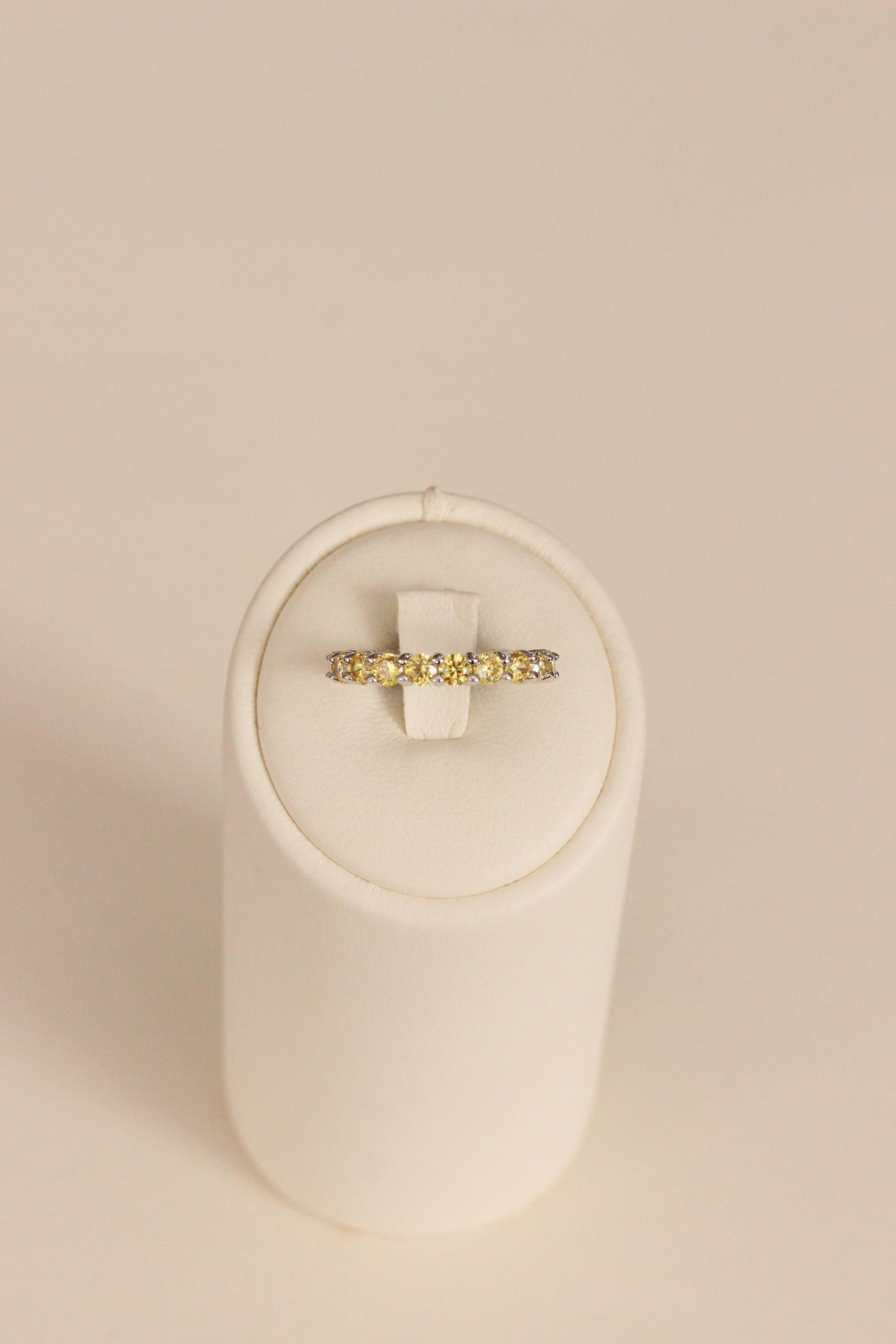 ANILLO RIVIÈRE AMARILLO TALLA 12