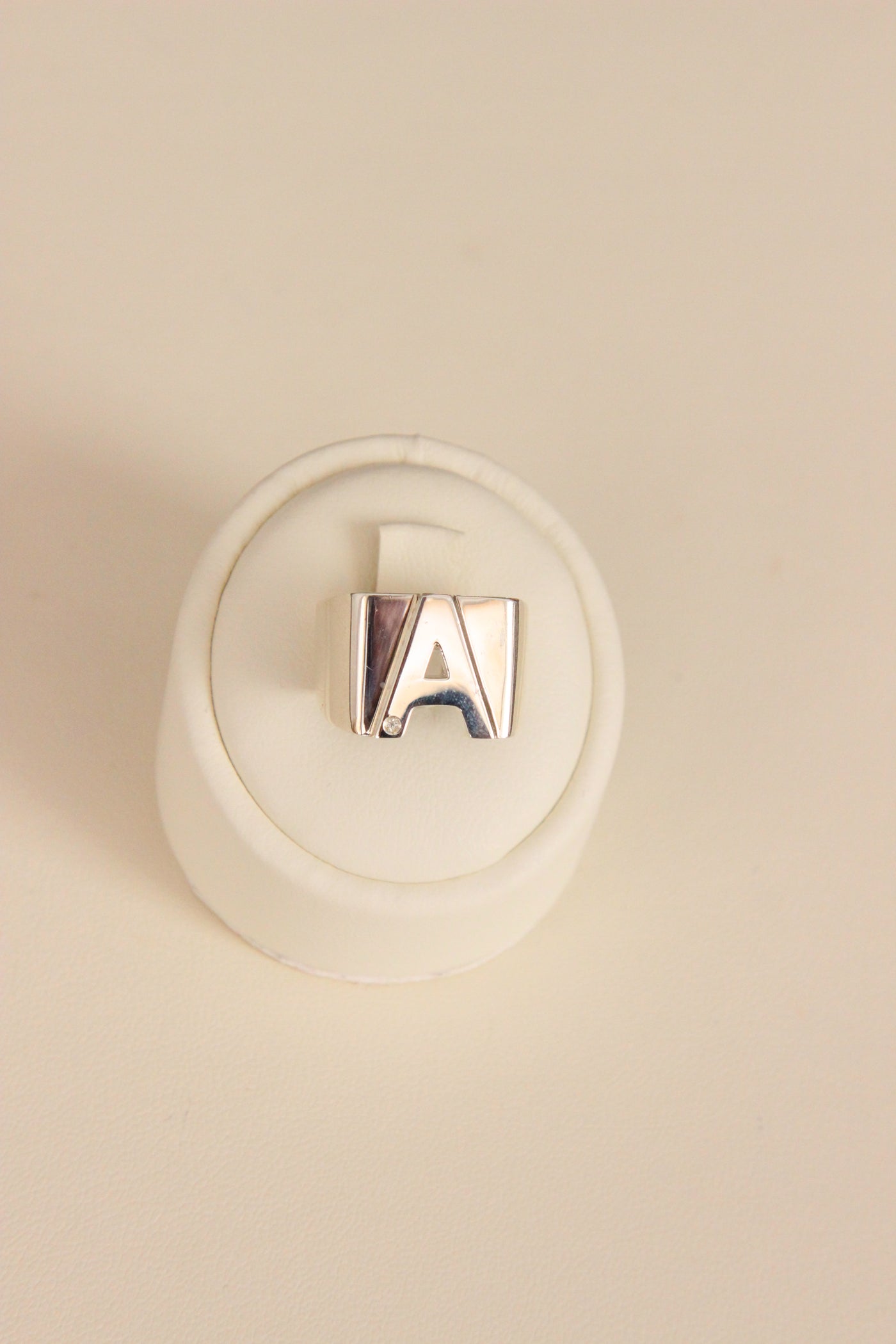 ANILLO SILUETA A TALLA 10