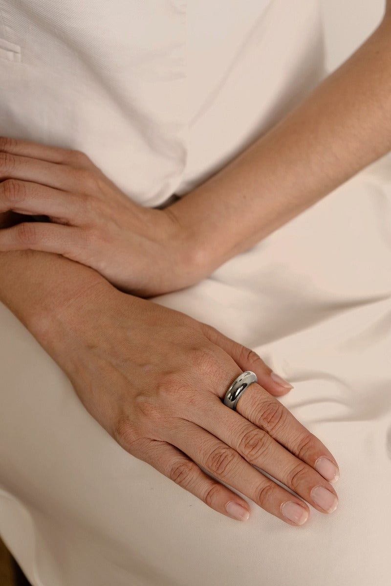 SILVER DONUT RING