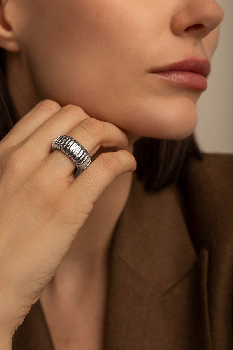 SERPENTINE SILVER RING